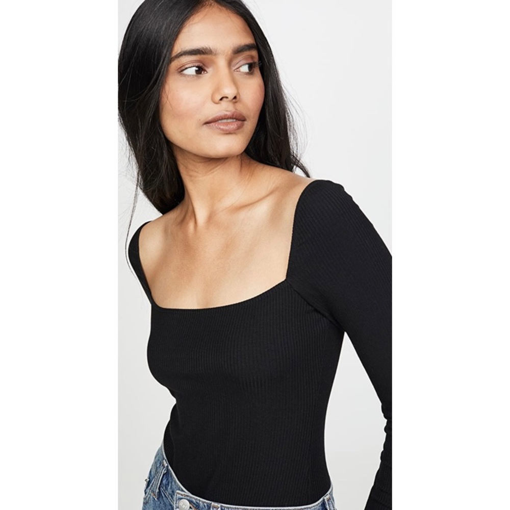 📌 Reformation Jeans Gaia Ribbed Bodysuit